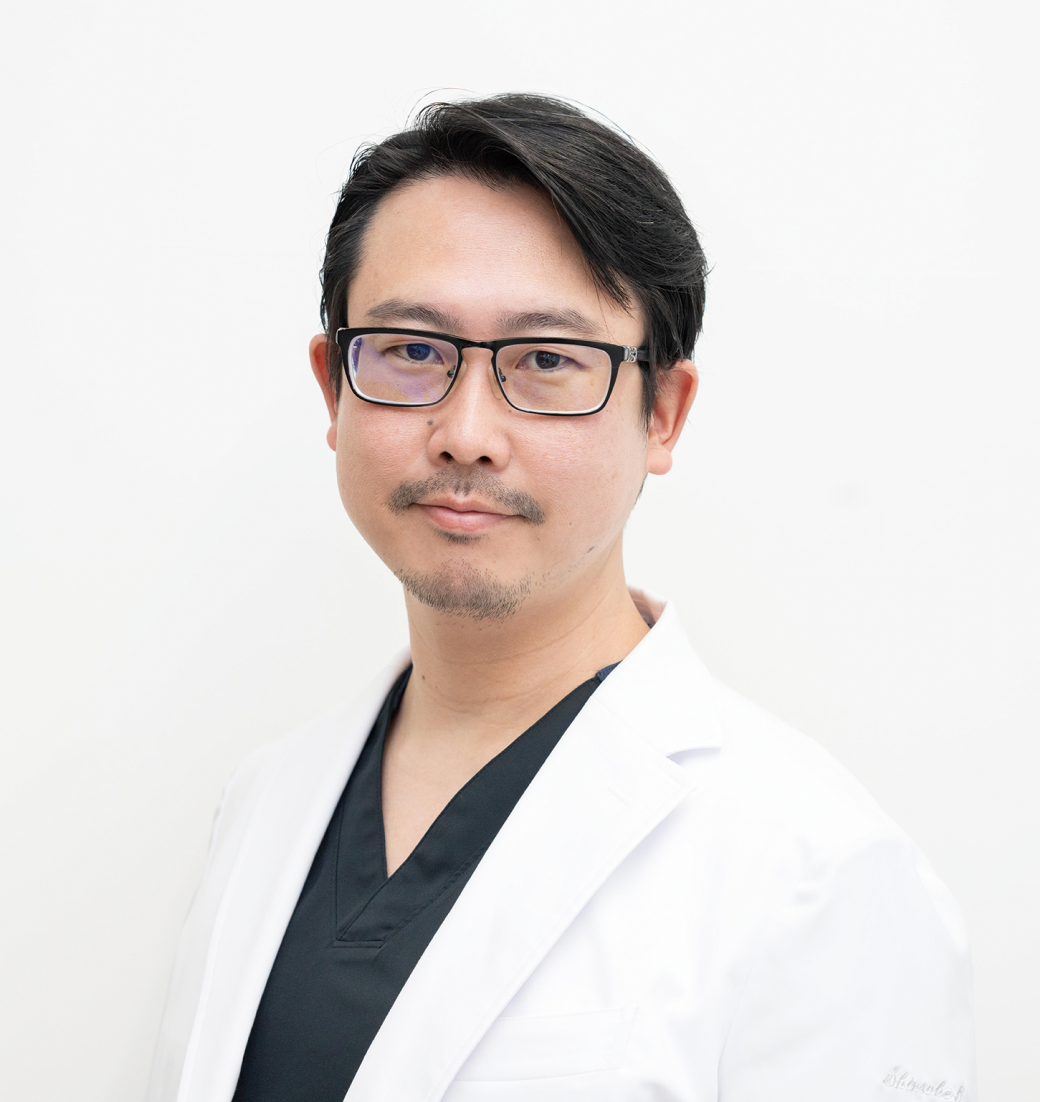 院長 岡田信輔